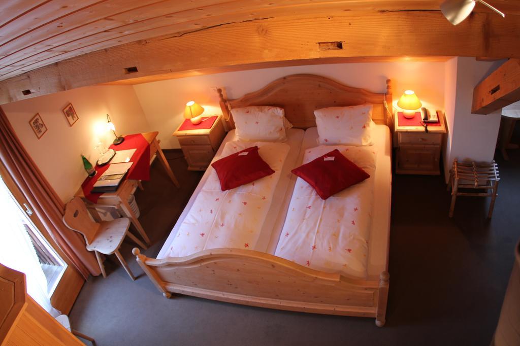 Albula 3*